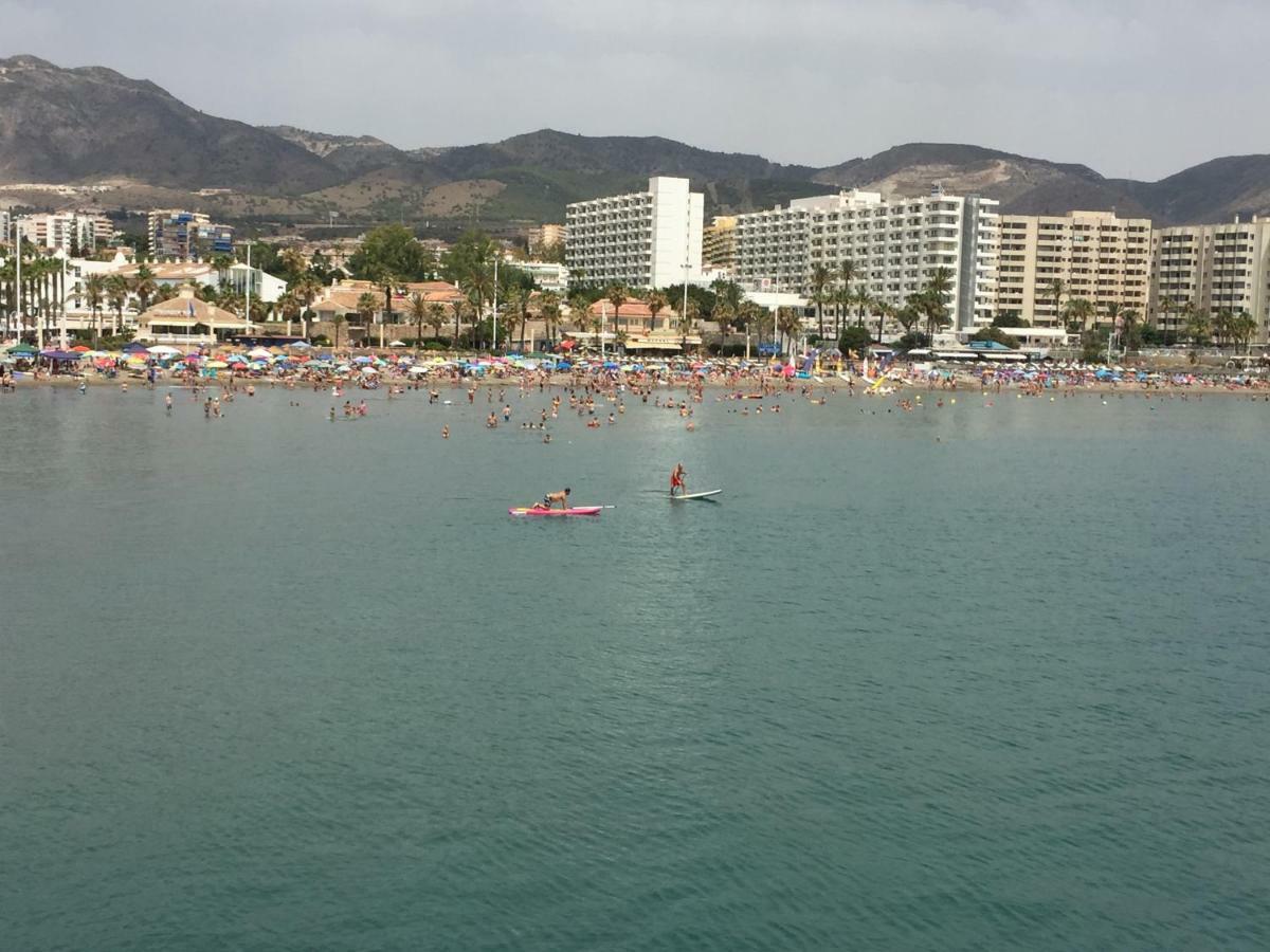 شقة Carihuela Palace Beach توريمولينوس المظهر الخارجي الصورة